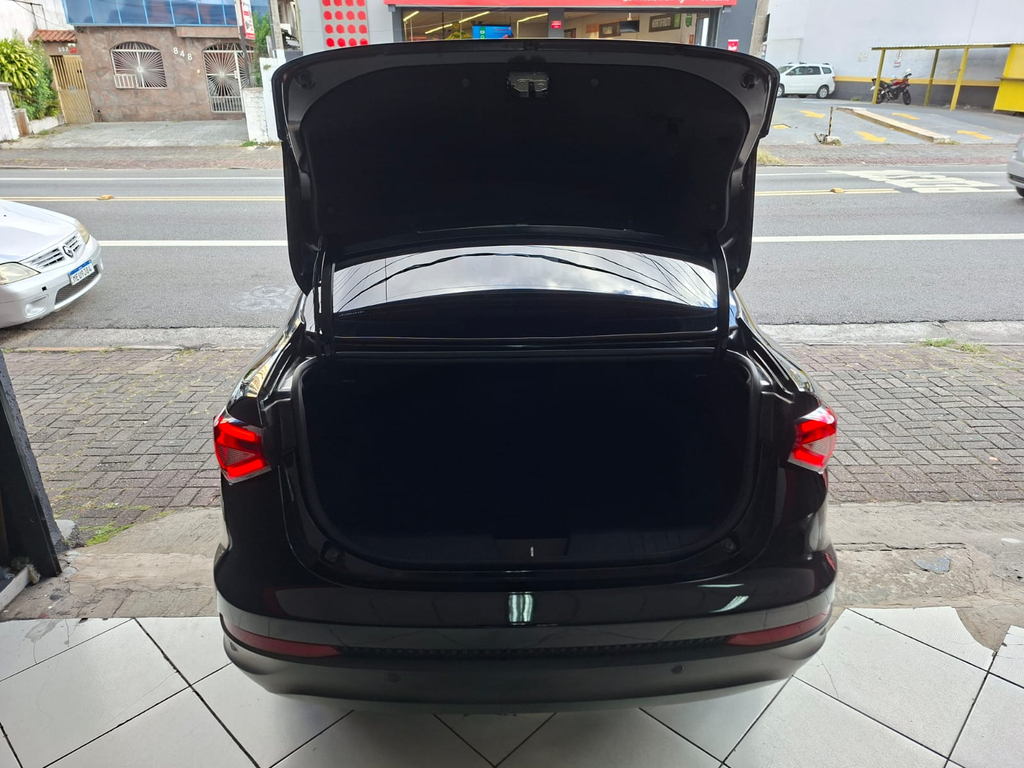 Fiat Cronos Preto