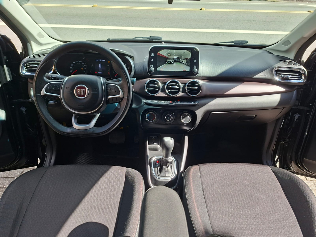 Fiat Cronos Preto