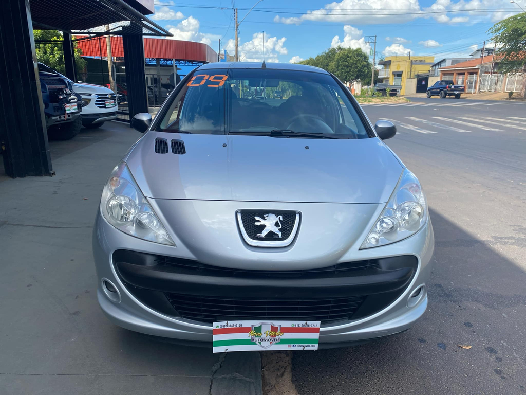 Peugeot 207 Prata