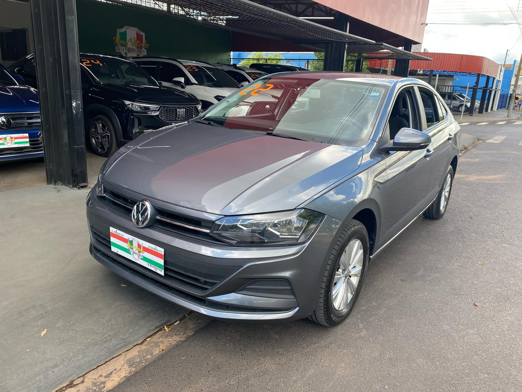 Volkswagen Virtus Cinza
