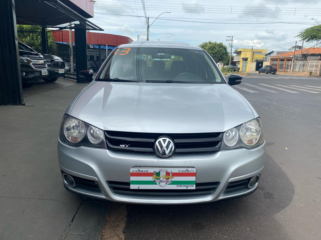 Volkswagen Golf Prata