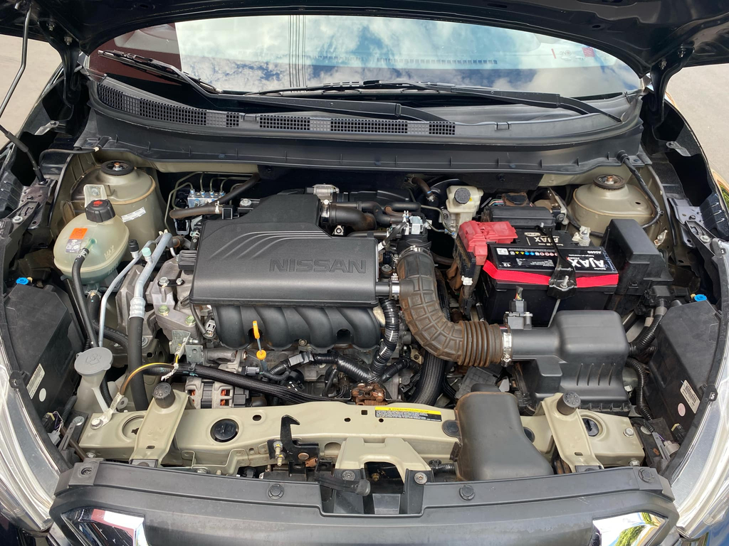Nissan Kicks Preto