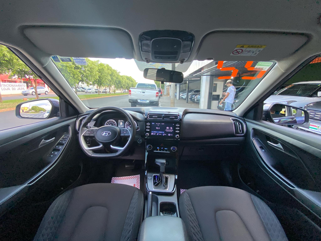 Hyundai Creta Azul