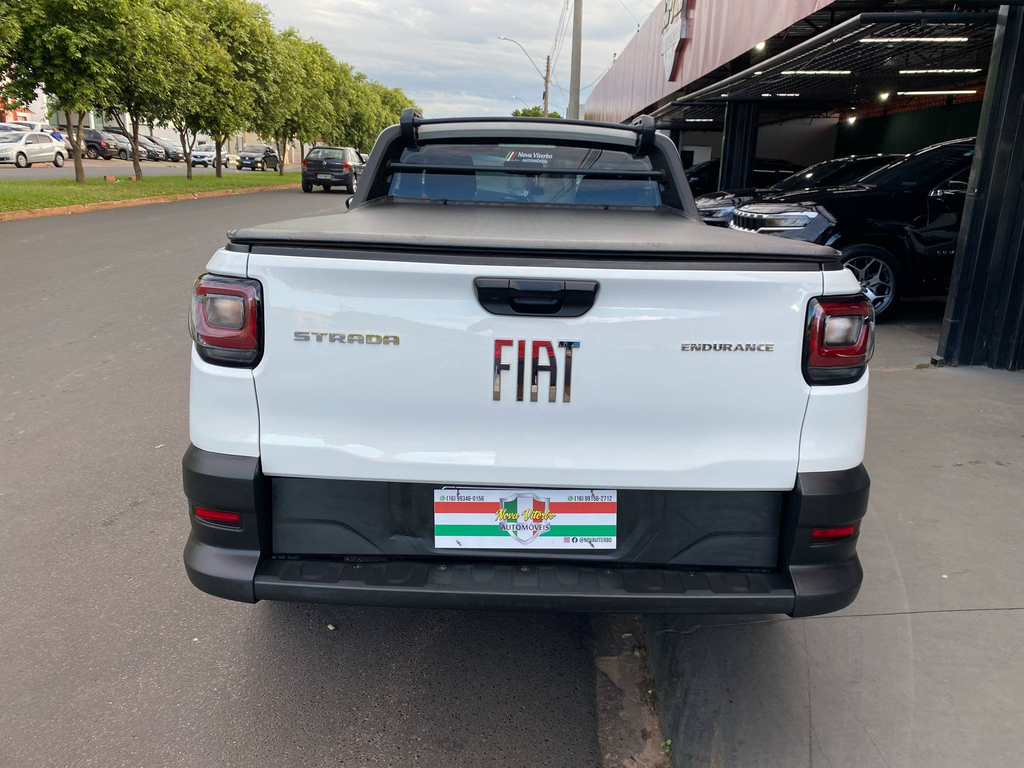 Fiat Strada Branco