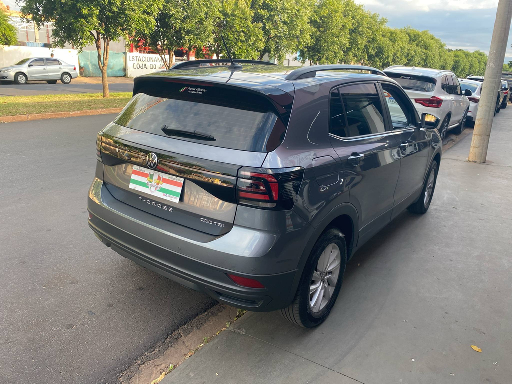 Volkswagen T-Cross Cinza