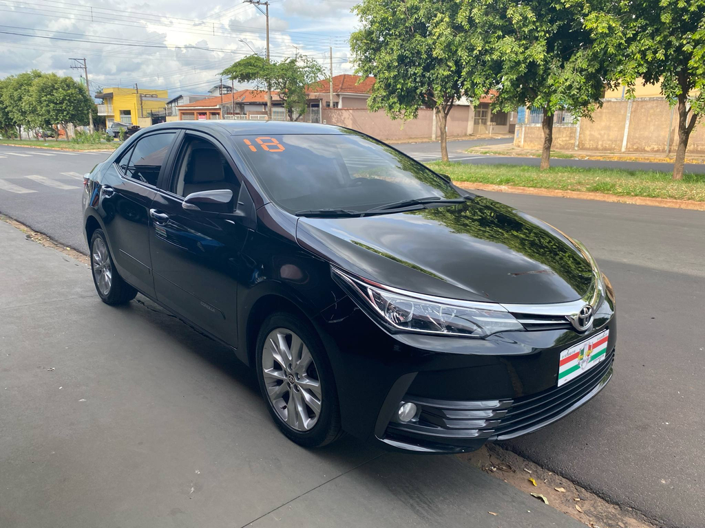 Toyota Corolla Preto