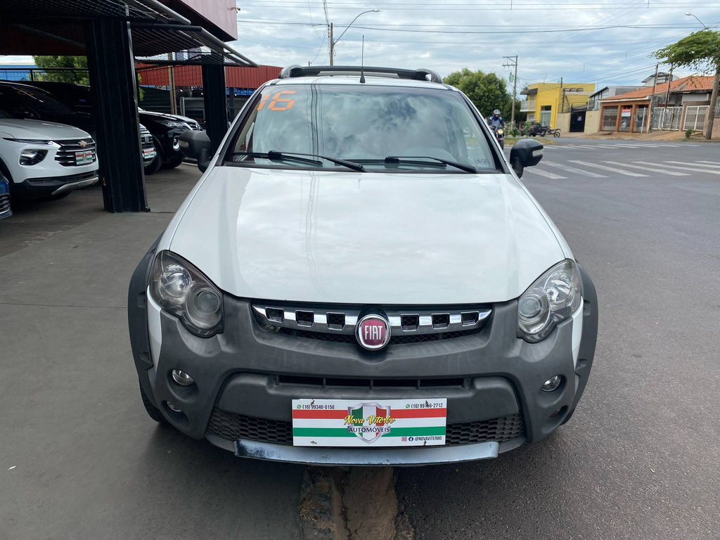 Fiat Strada Branco
