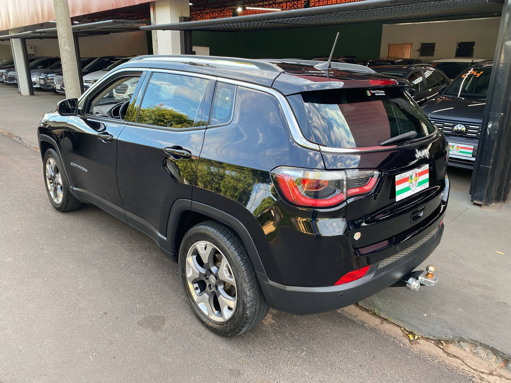 Jeep Compass Preto