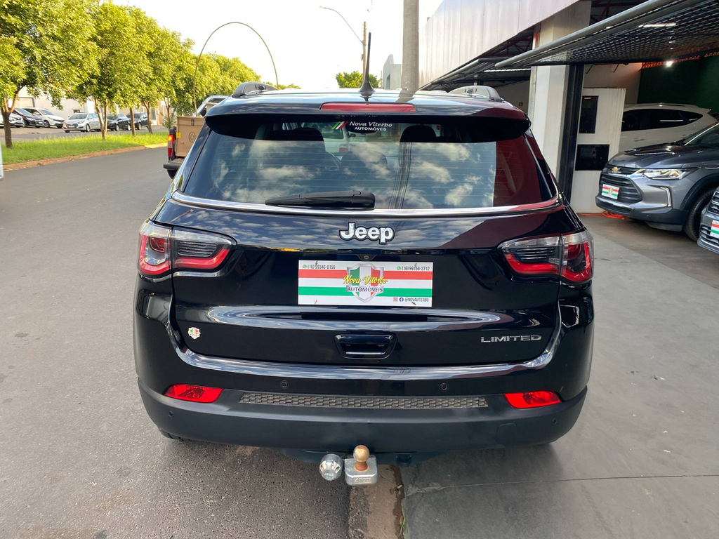 Jeep Compass Preto