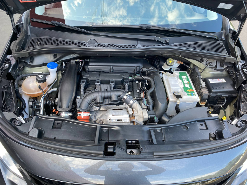 Peugeot 2008 Cinza