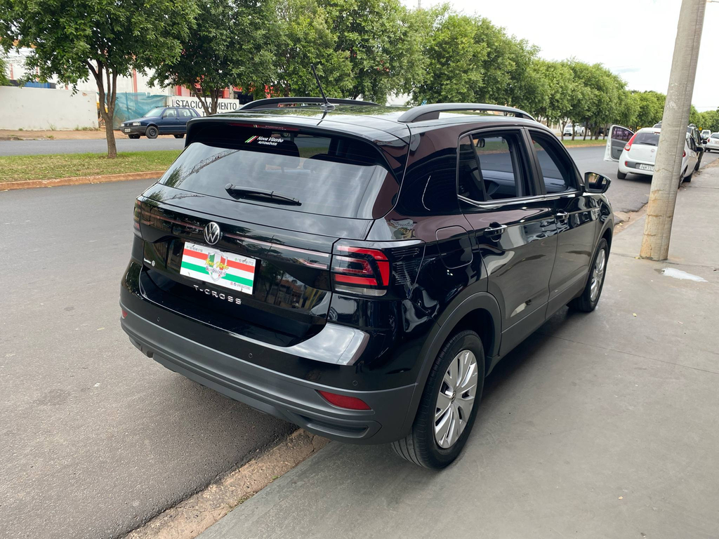 Volkswagen T-Cross Preto