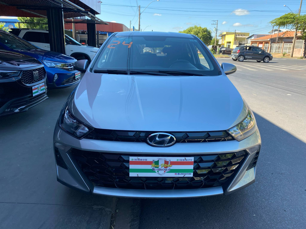 Hyundai HB20 Prata