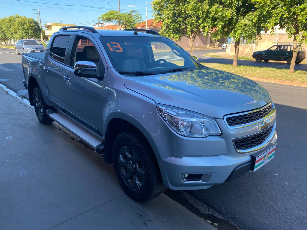 Chevrolet S10 Cabine Dupla Prata