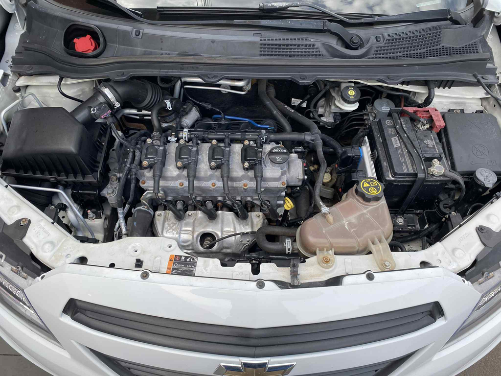 Chevrolet Onix Branco