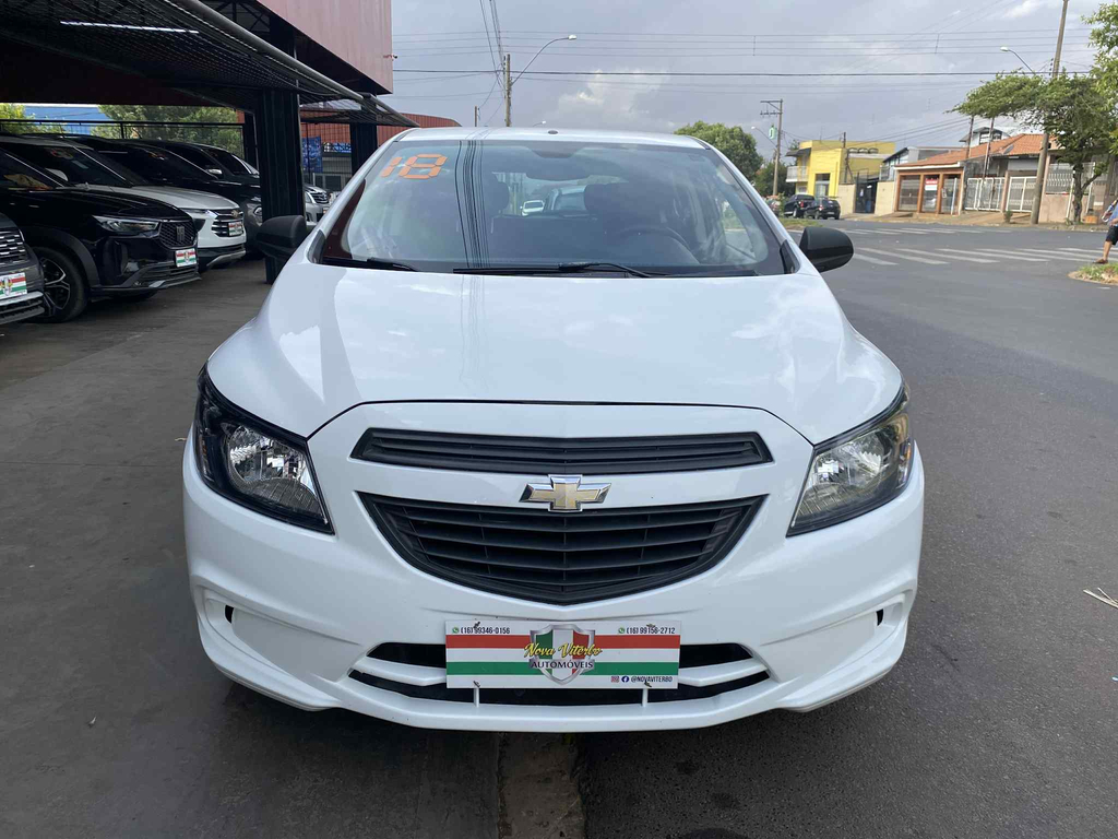 Chevrolet Onix Branco