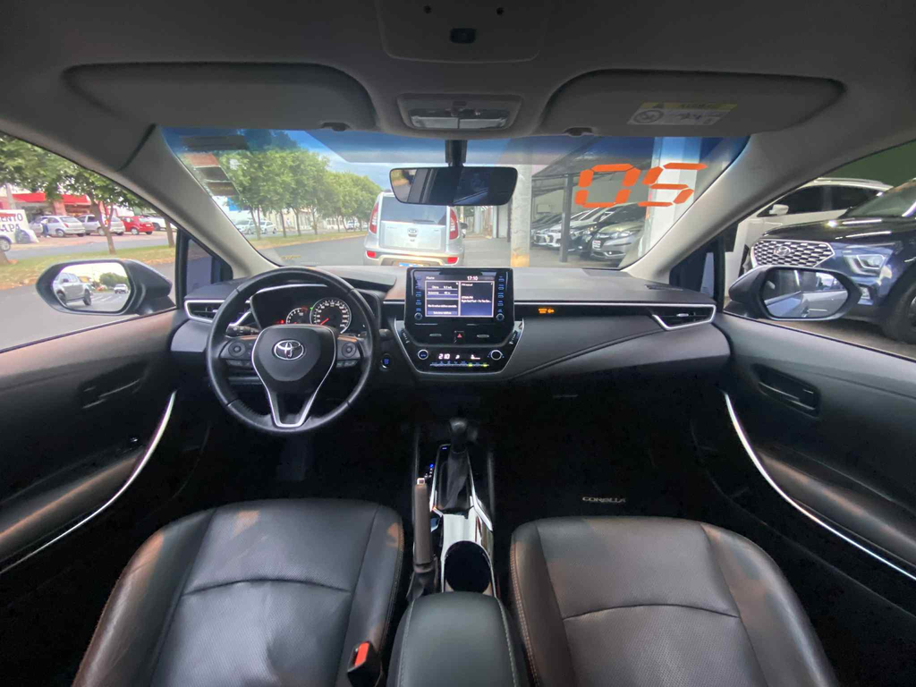 Toyota Corolla Cinza