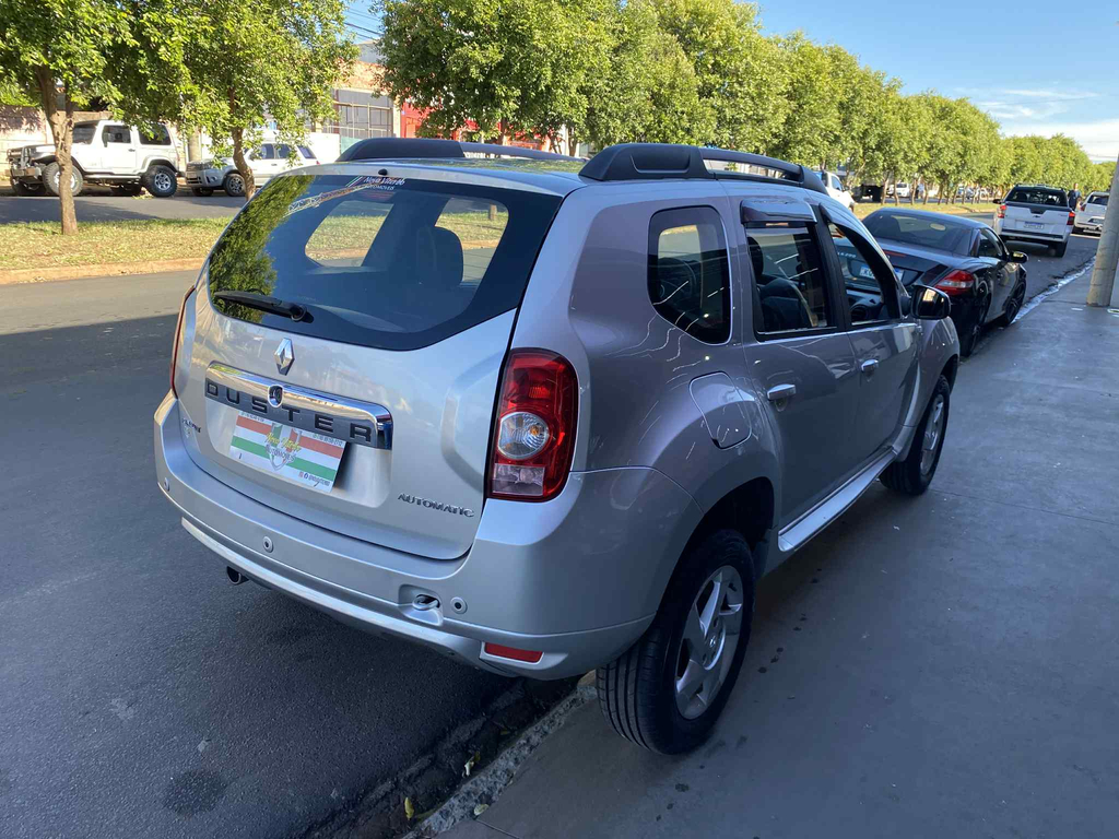 Renault Duster Prata