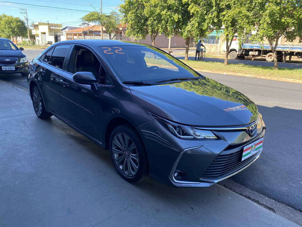Toyota Corolla Cinza
