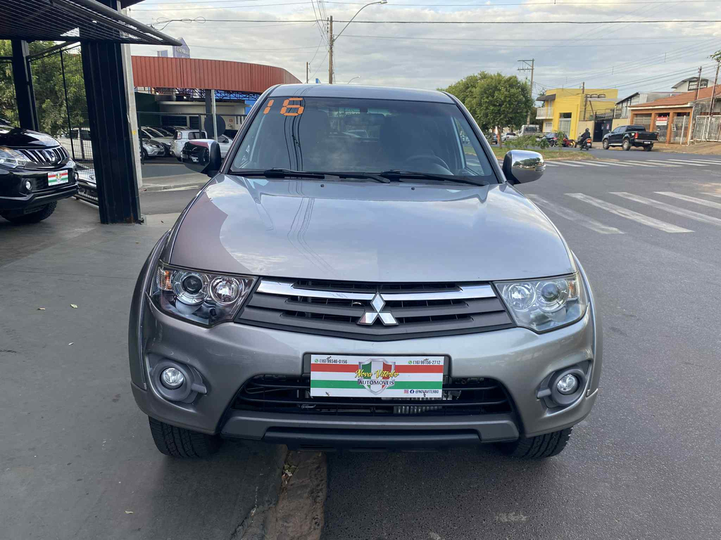 Mitsubishi L200 Triton Prata