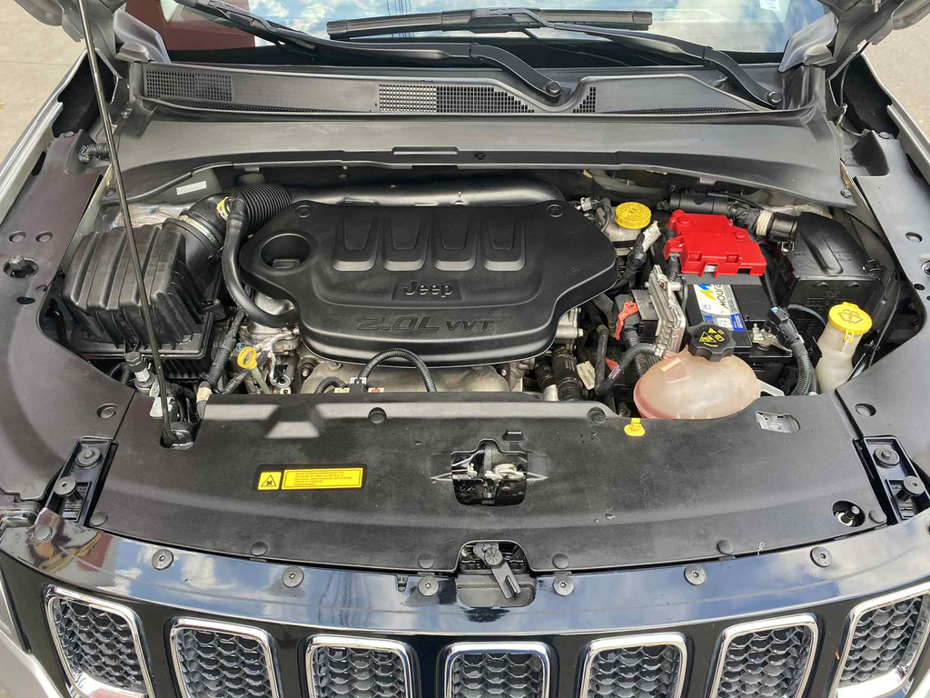 Jeep Compass Prata