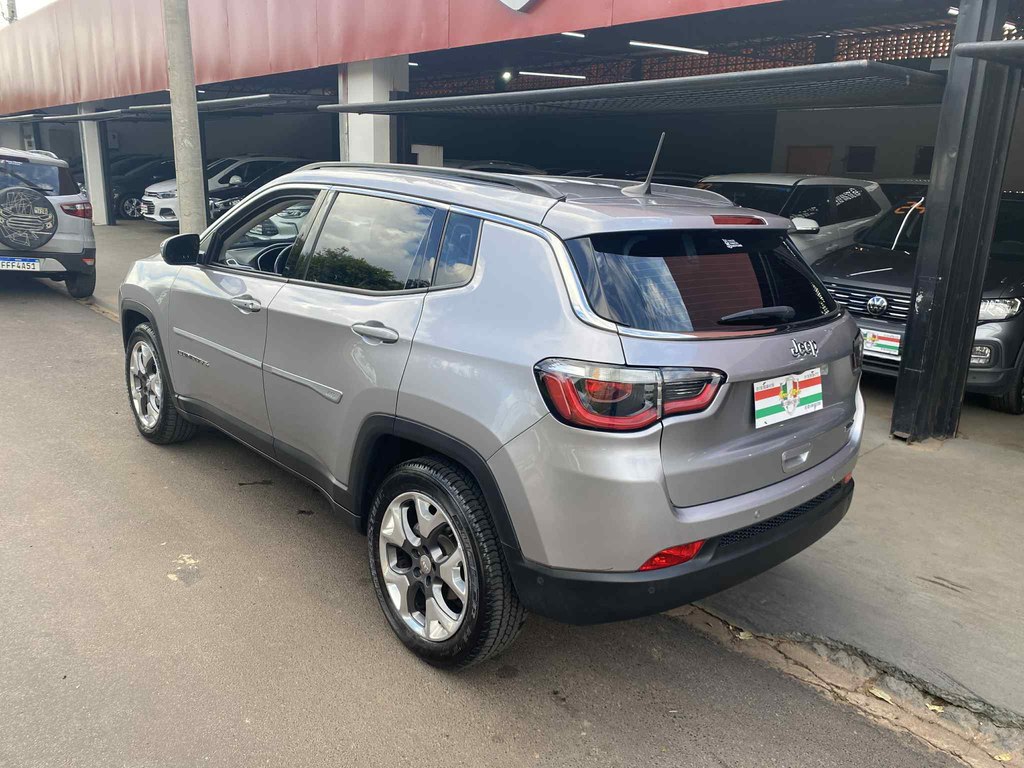 Jeep Compass Prata
