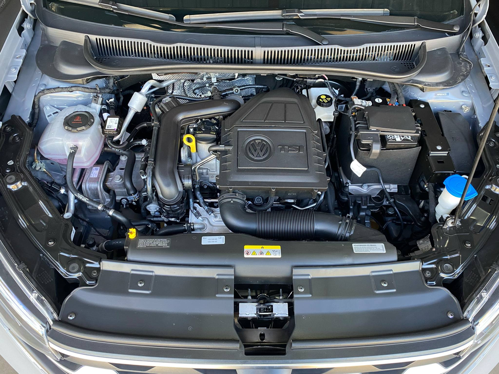 Volkswagen Nivus Cinza