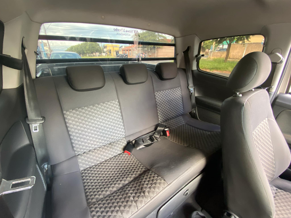 Volkswagen Saveiro Branco