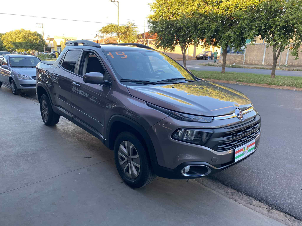 Fiat Toro Cinza