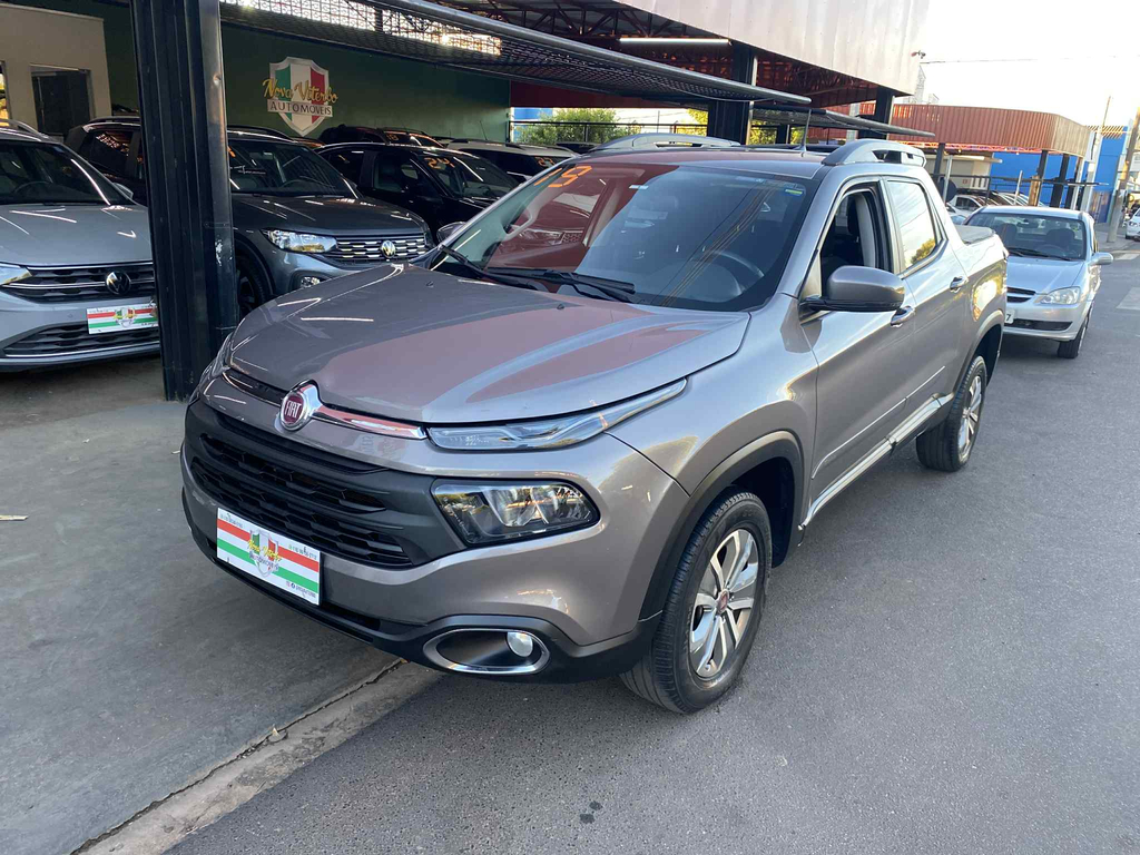 Fiat Toro Cinza