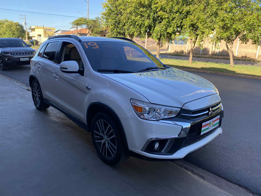 Mitsubishi ASX Branco
