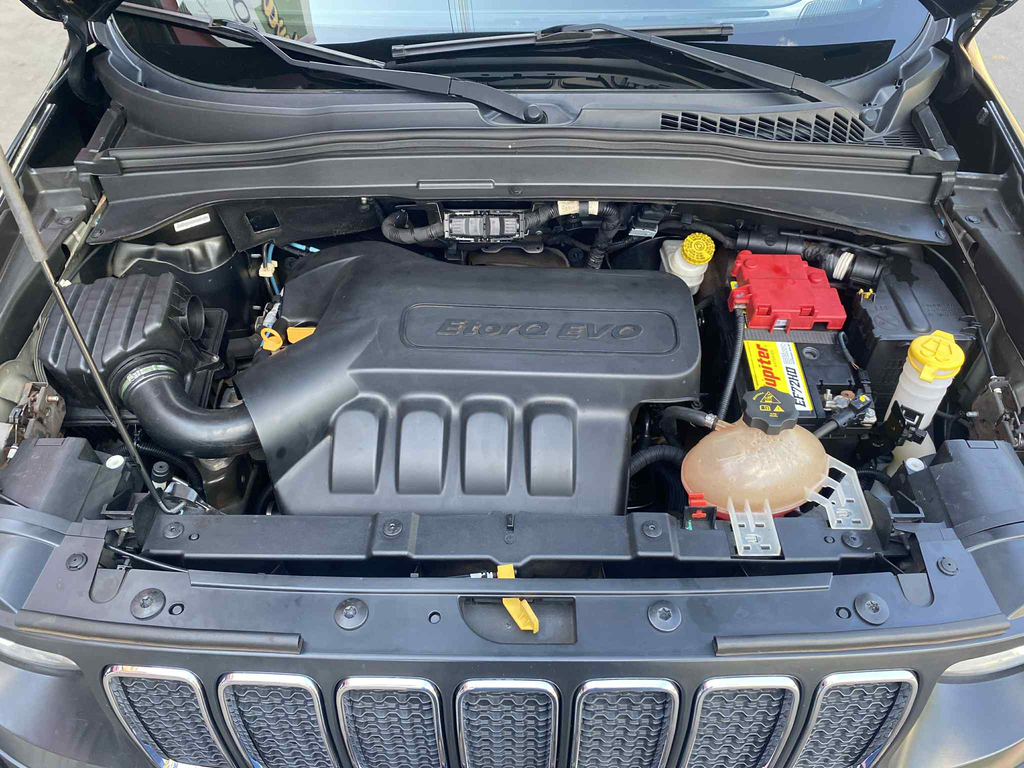 Jeep Renegade Preto