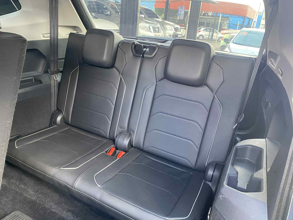 Volkswagen Tiguan Preto