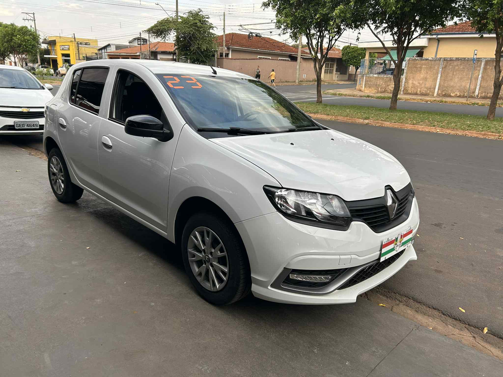 Renault Sandero Branco
