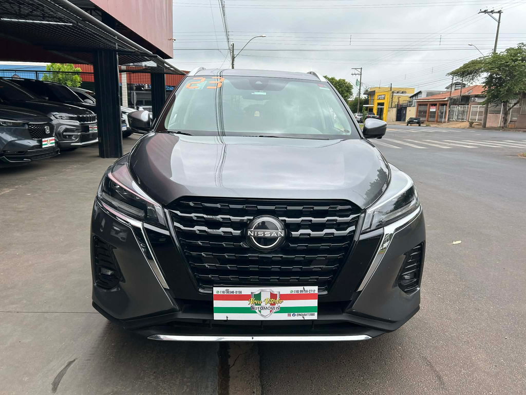 Nissan Kicks Cinza