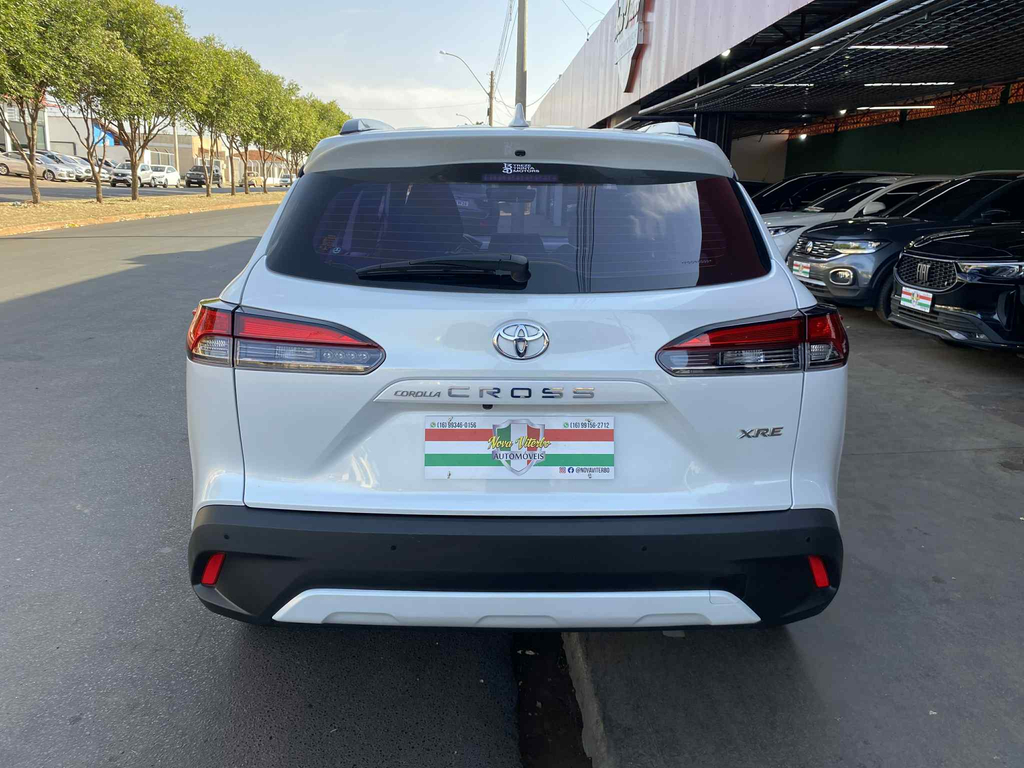 Toyota Corolla Cross Branco