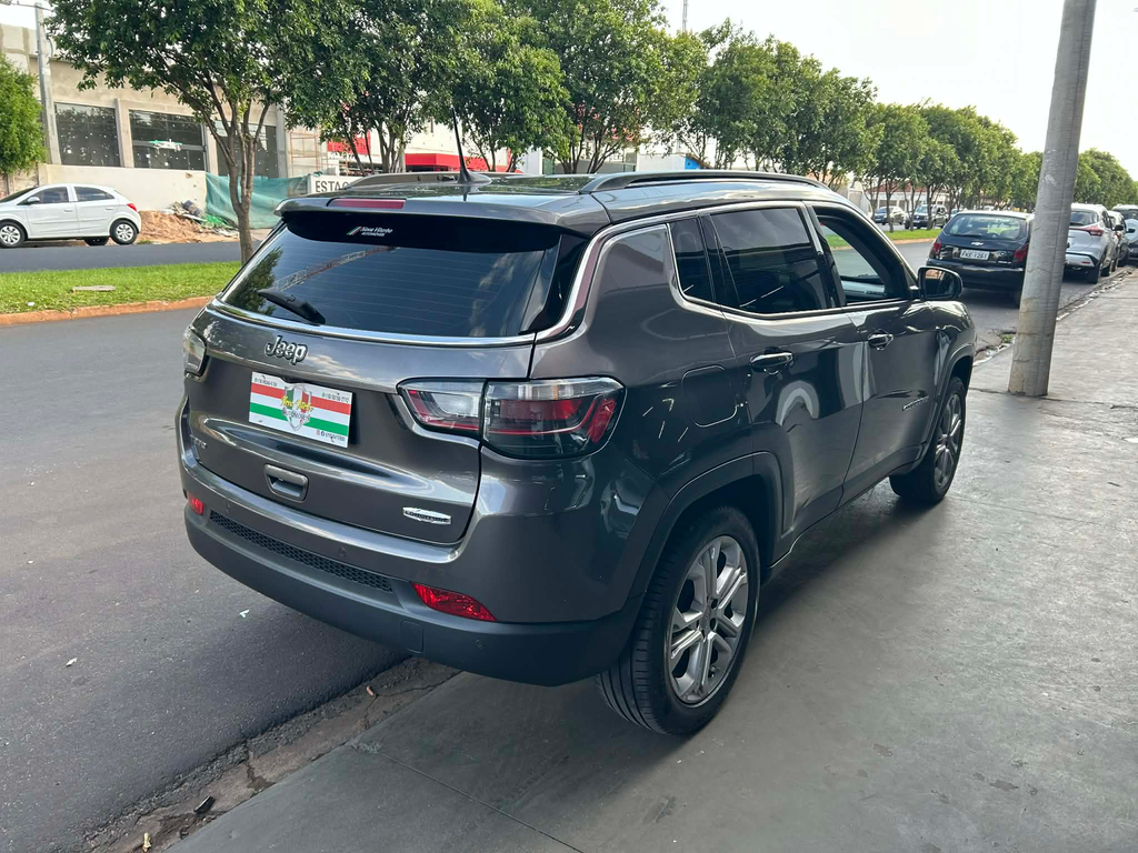 Jeep Compass Cinza