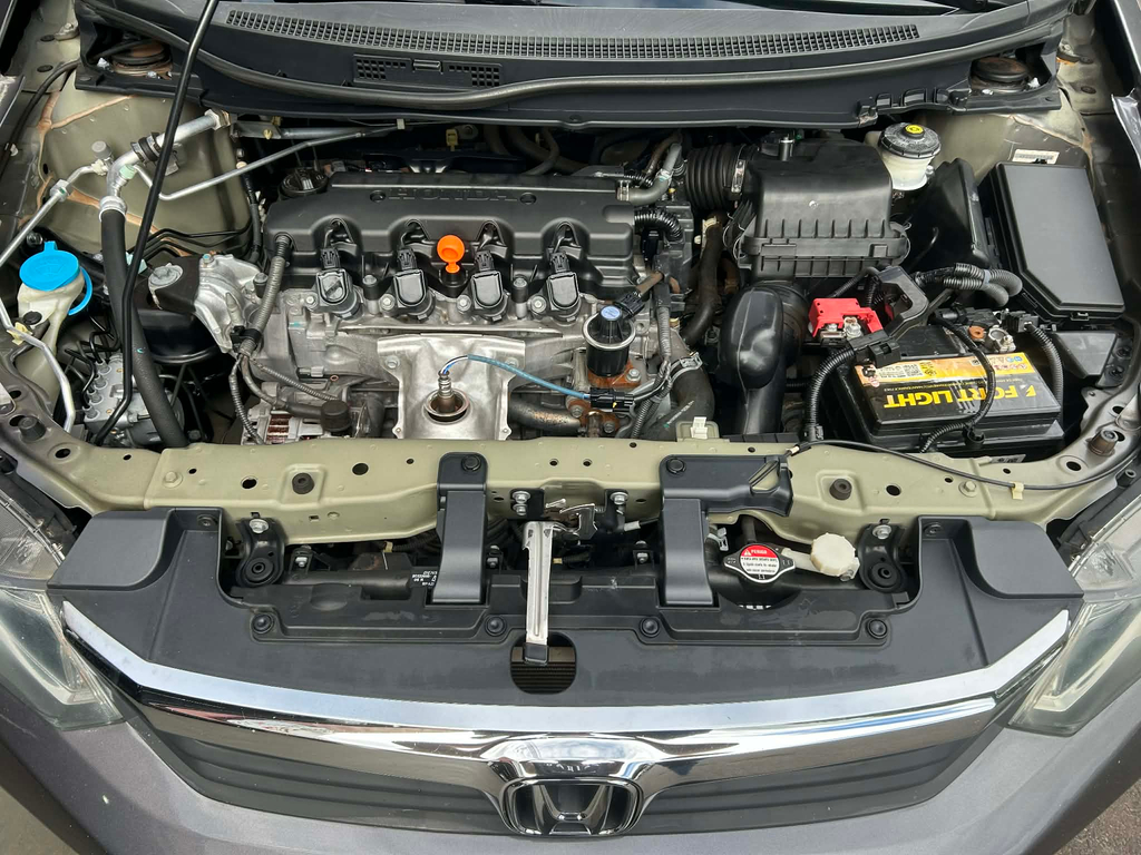 Honda Civic Cinza