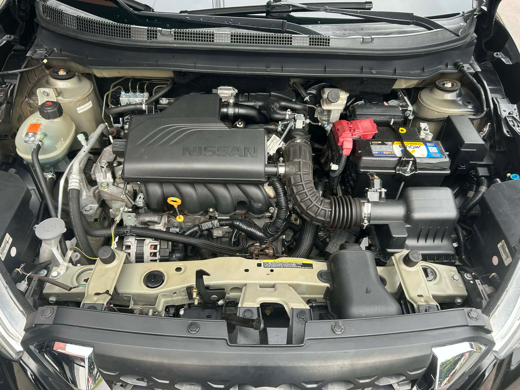 Nissan Kicks Preto