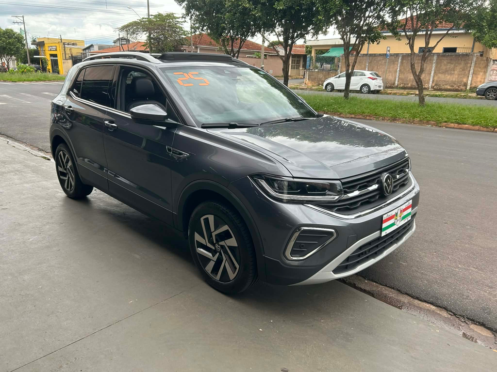 Volkswagen T-Cross Cinza