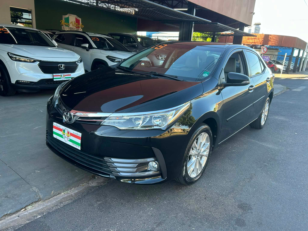 Toyota Corolla Preto