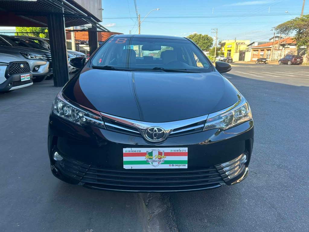 Toyota Corolla Preto
