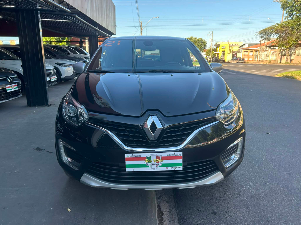 Renault Captur Preto