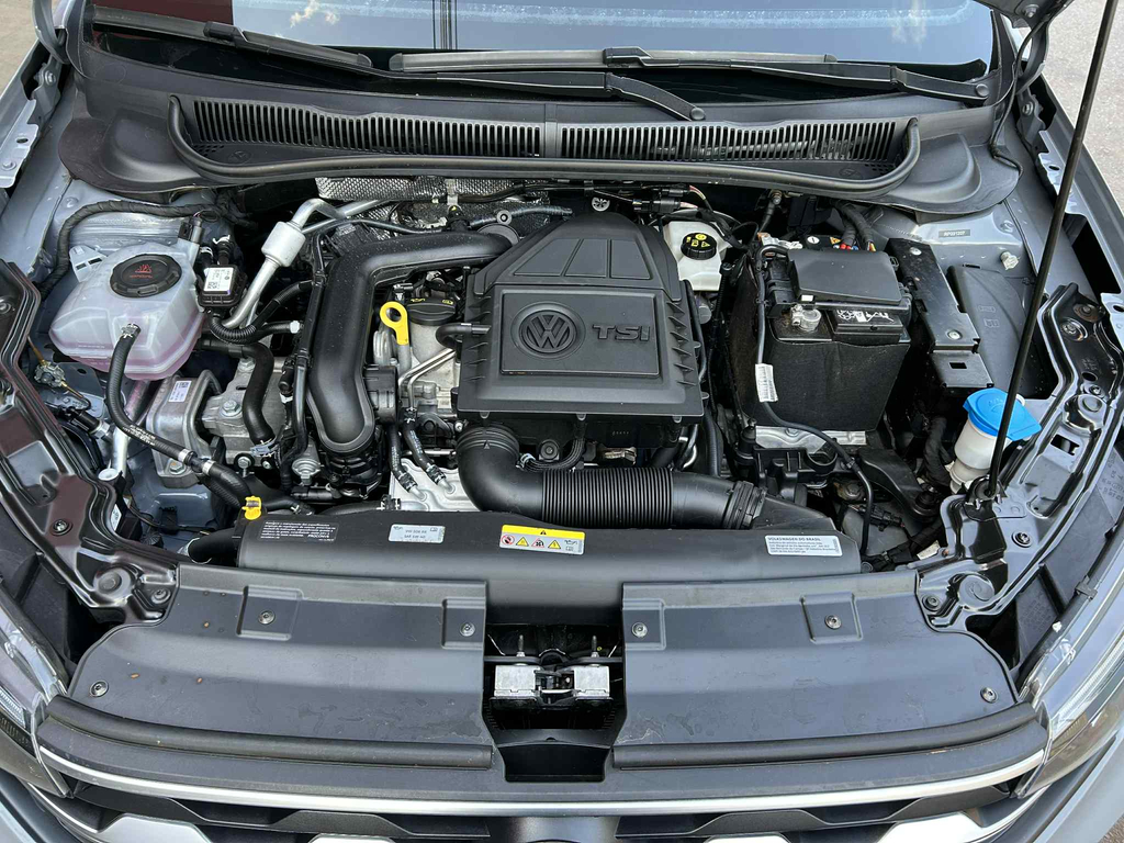 Volkswagen Nivus Cinza