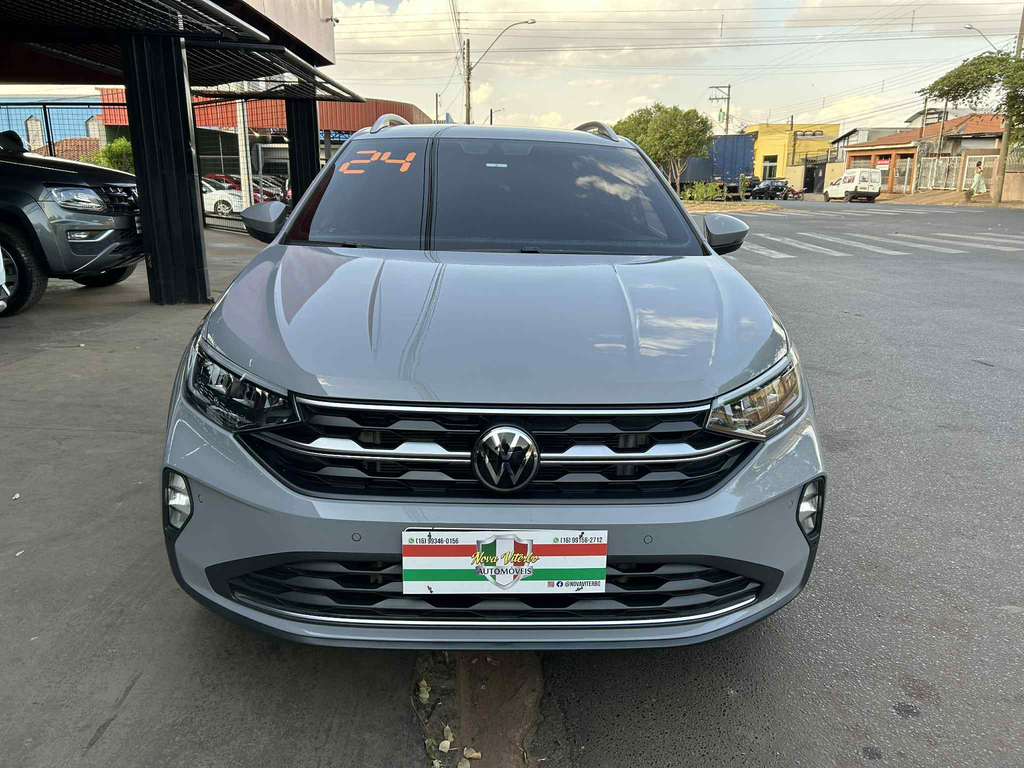Volkswagen Nivus Cinza