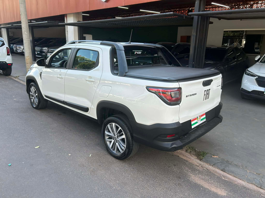 Fiat Strada Branco