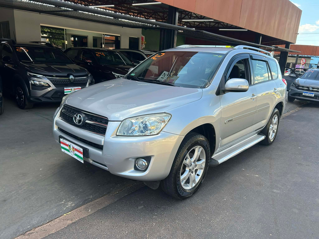 Toyota RAV4 Prata