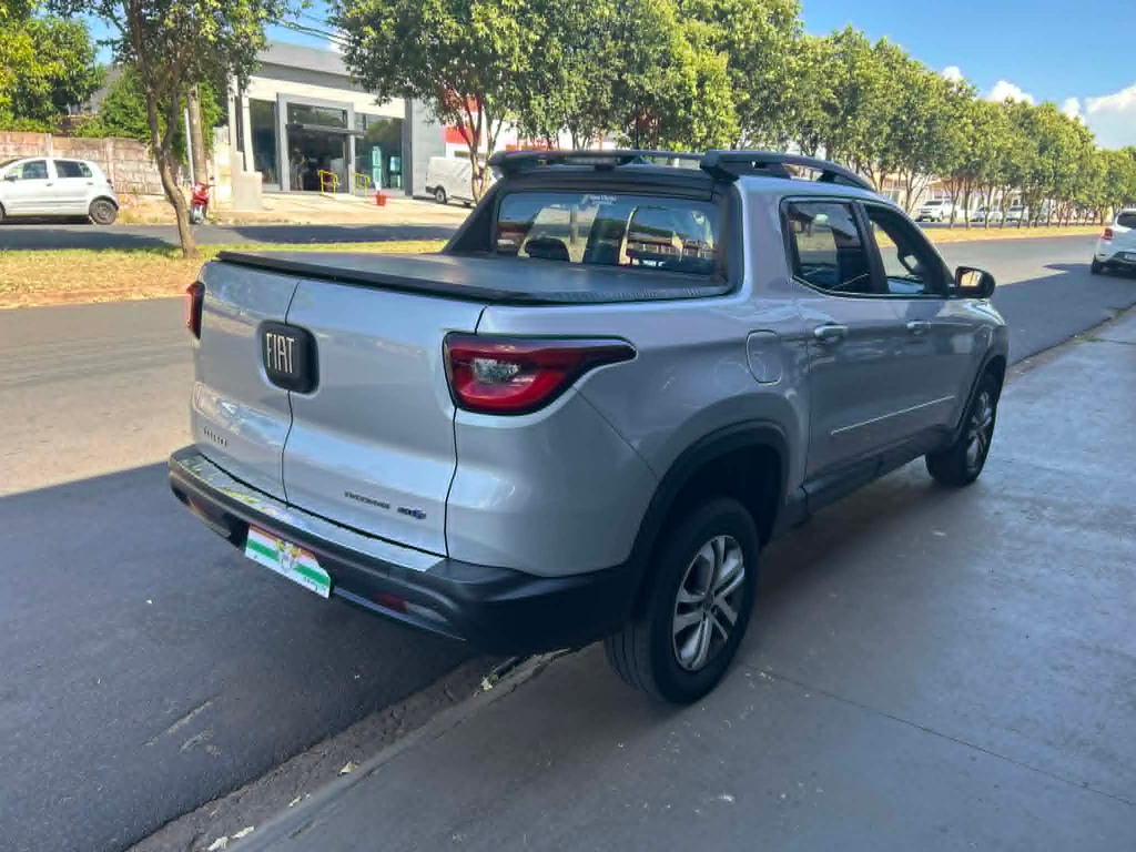 Fiat Toro Prata
