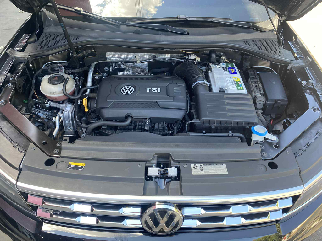 Volkswagen Tiguan Preto