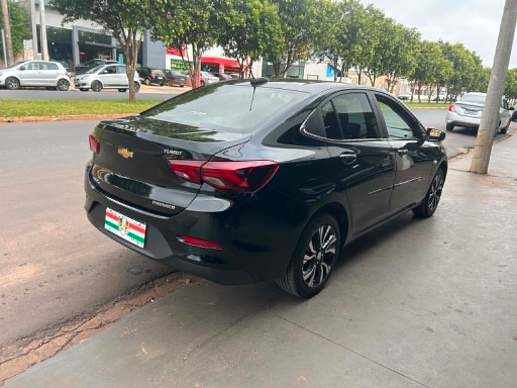 Chevrolet Onix Sedan Preto