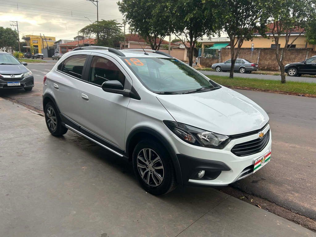 Chevrolet Onix Branco